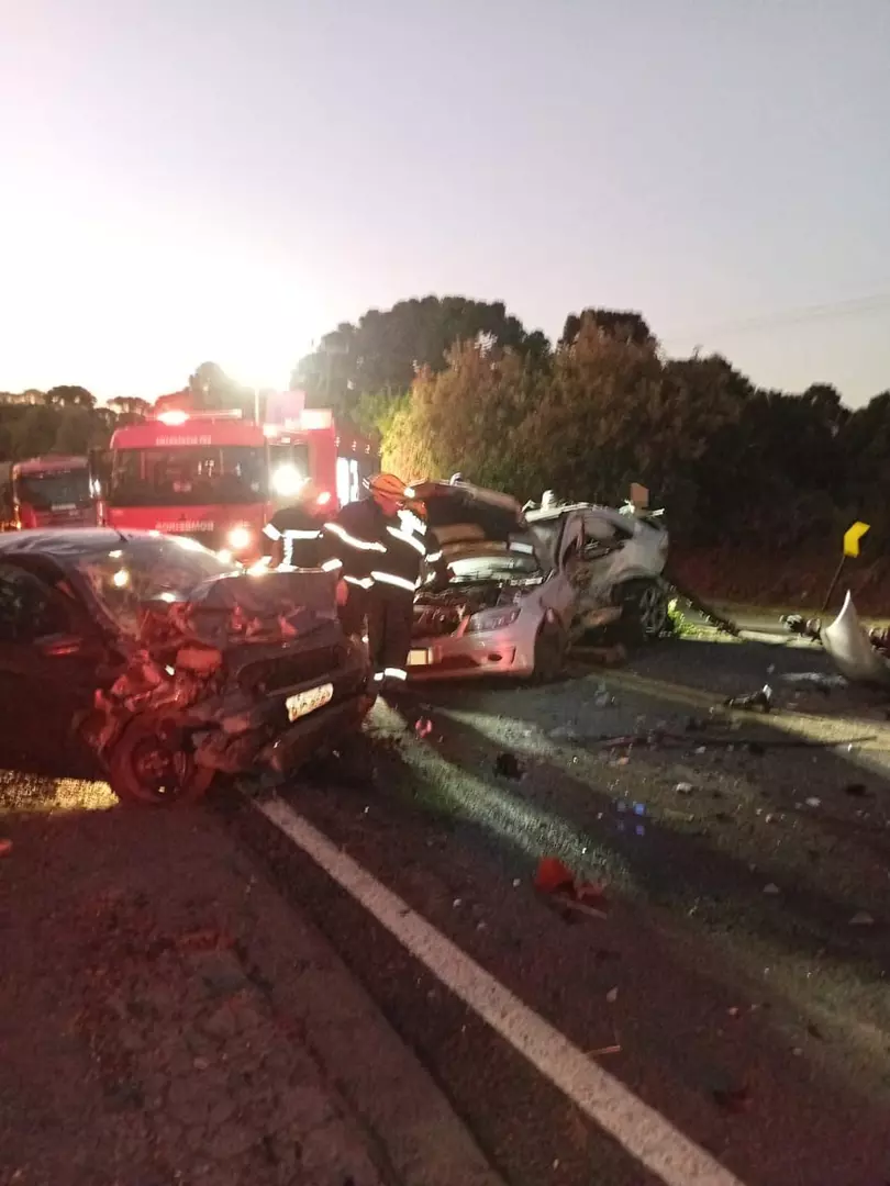 Grave acidente na BR-280, em Mafra, deixa um morto e três feridos